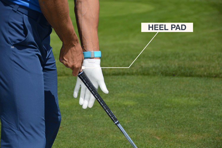 3 Things To Avoid When Gripping The Golf Club Me And My Golf